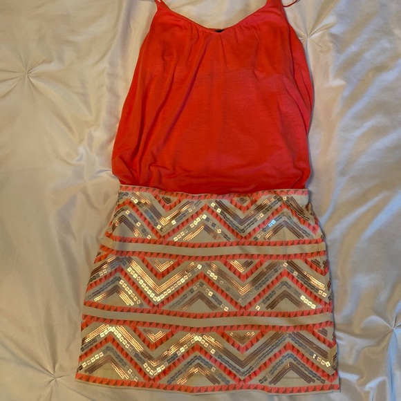 Express Aztec Mini Skirt - Picture 2 of 3